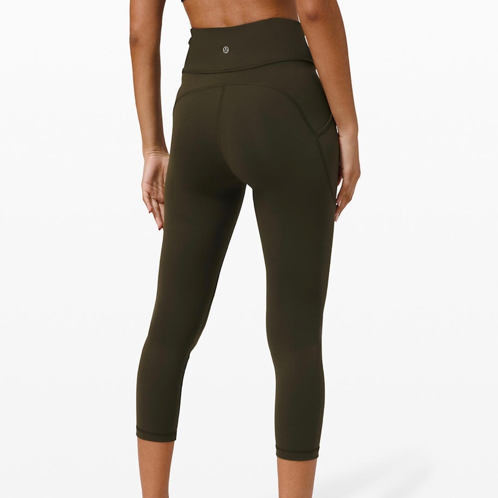Cropped green high rise lulu leggings